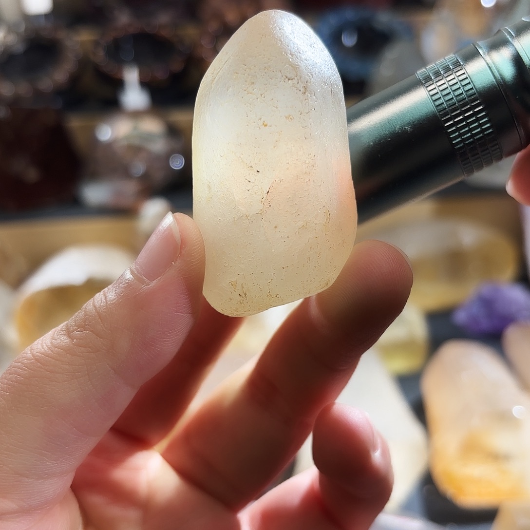 未镶嵌水晶手链原石