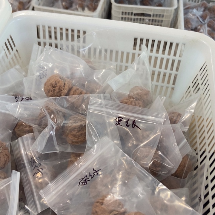 吊坠文玩核桃密纹一般对