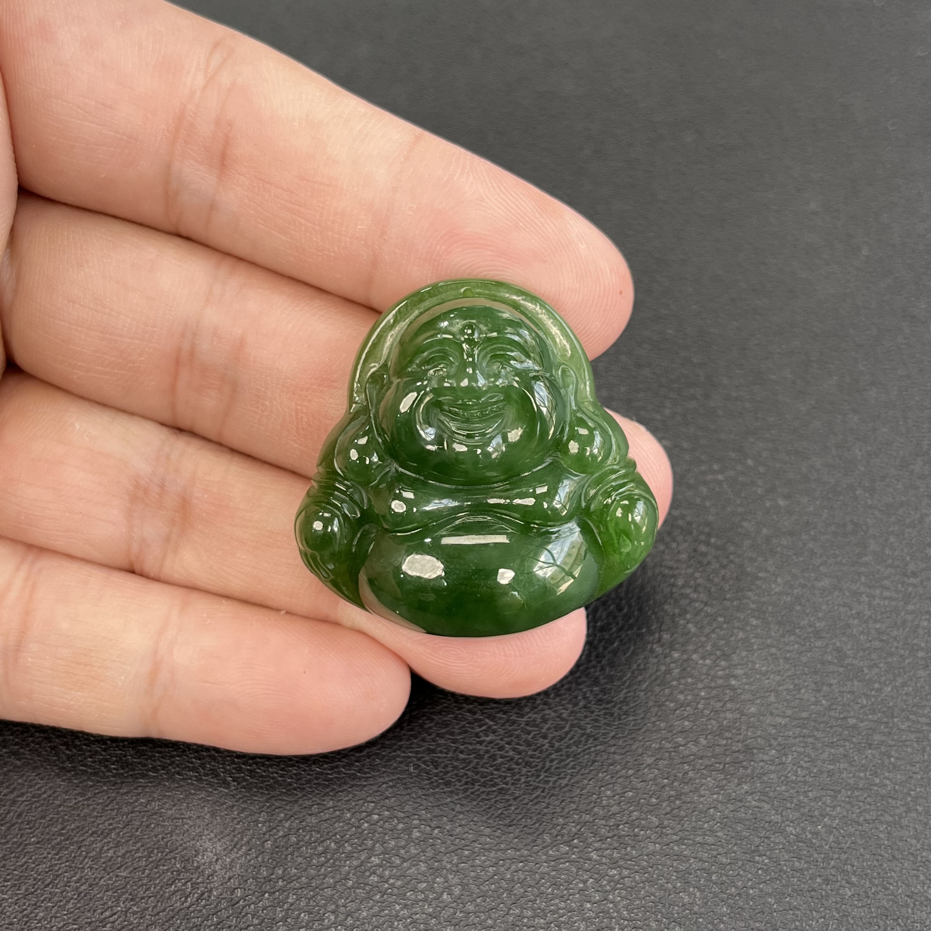 【源石珠宝】和田玉碧玉冰辣绿佛公吊坠卡30*12左右