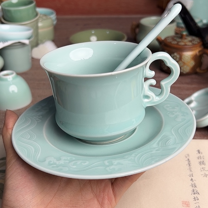 龙泉云间青瓷小米茶器