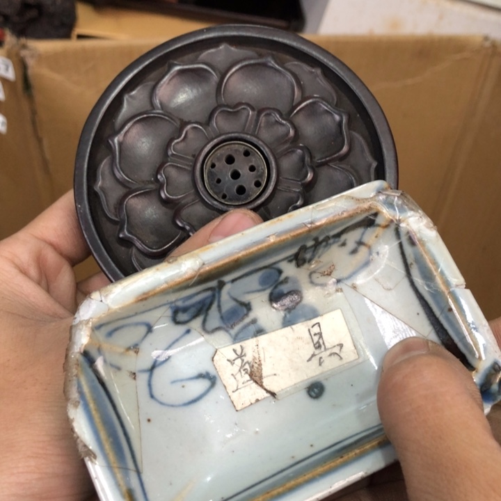 陶瓷孤品单件车里拍