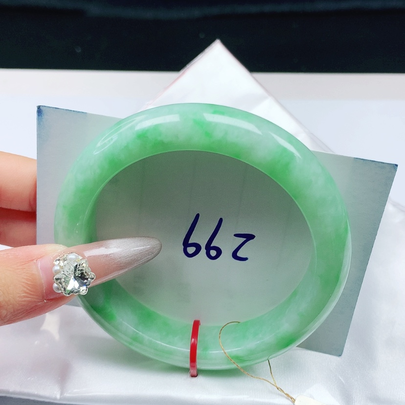 【闪购商品】翡翠未镶嵌手镯57.6圈