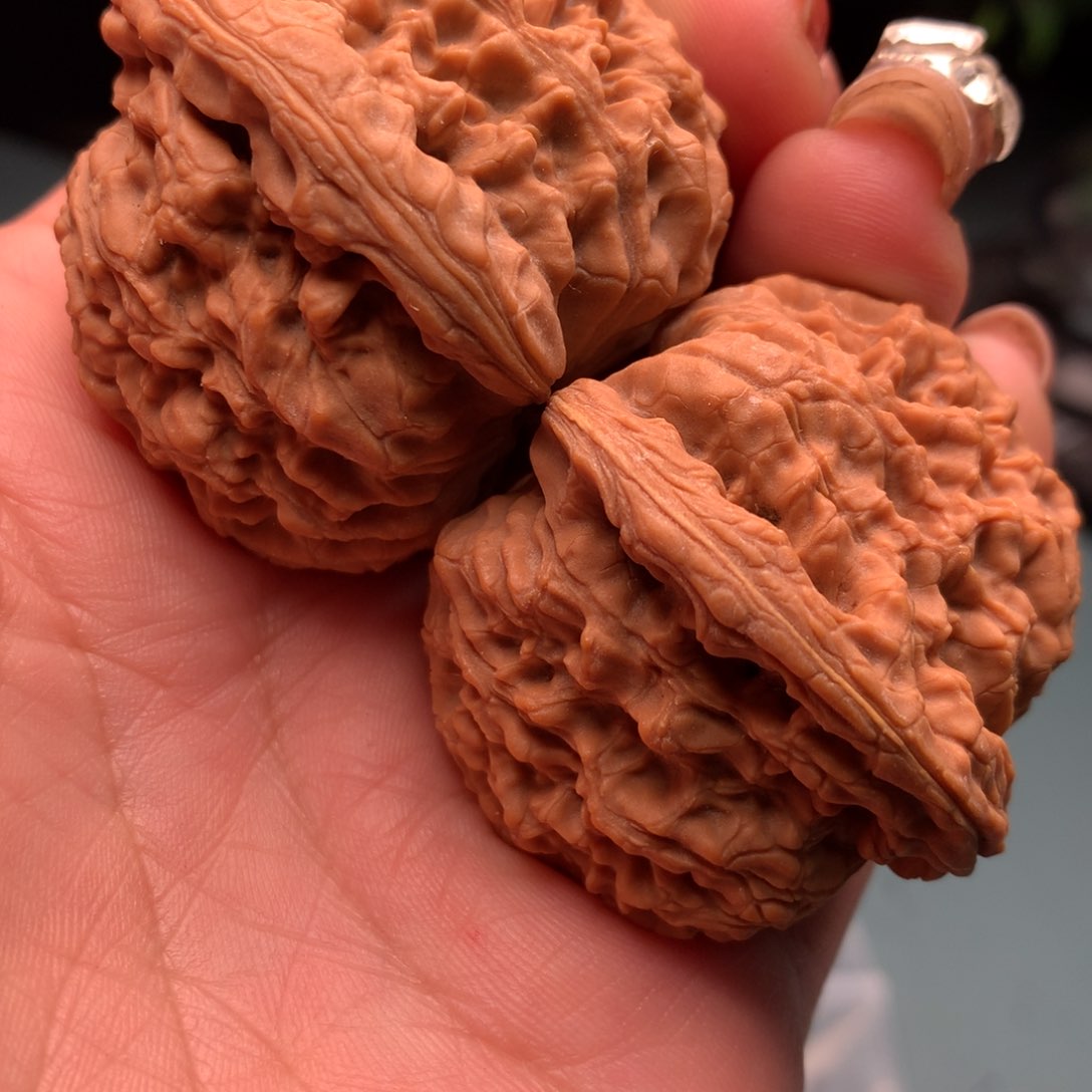 文玩核桃把件香**香南疆43