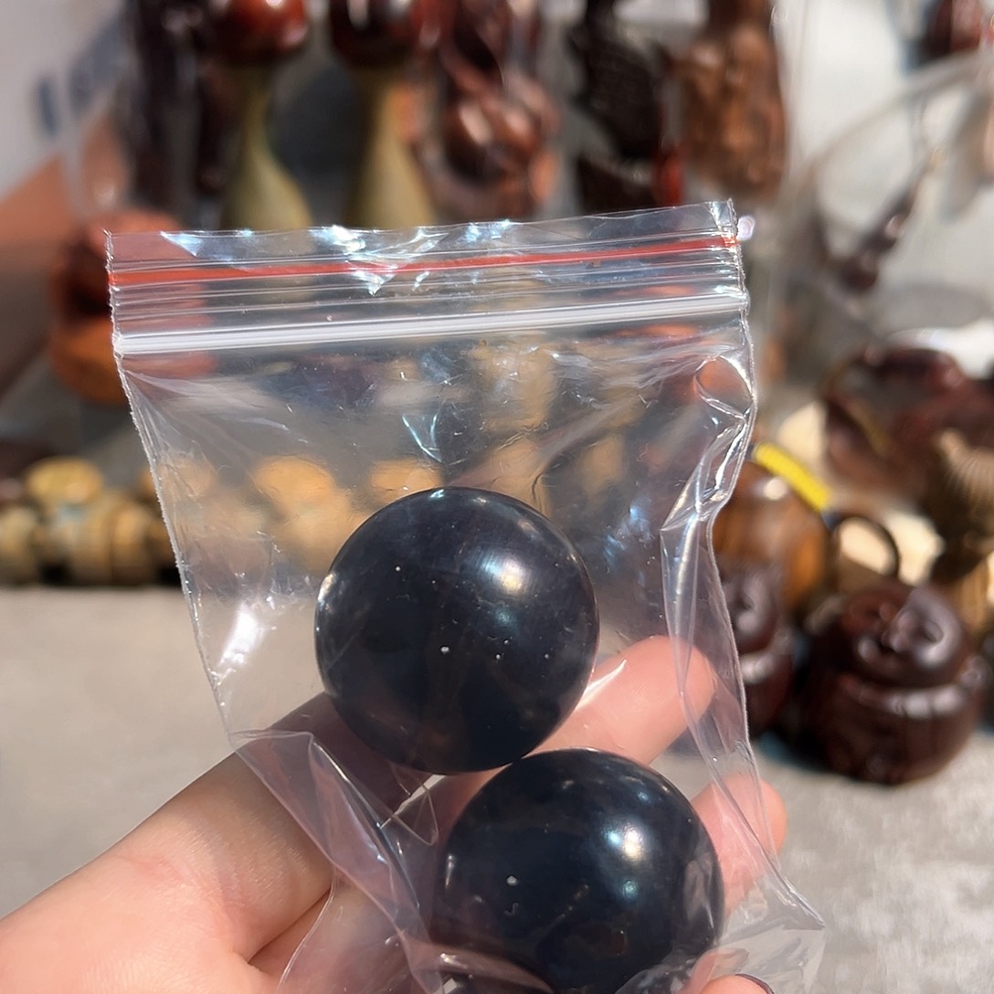 东非黑黄檀（紫光檀）3.5直径紫光檀手球一对