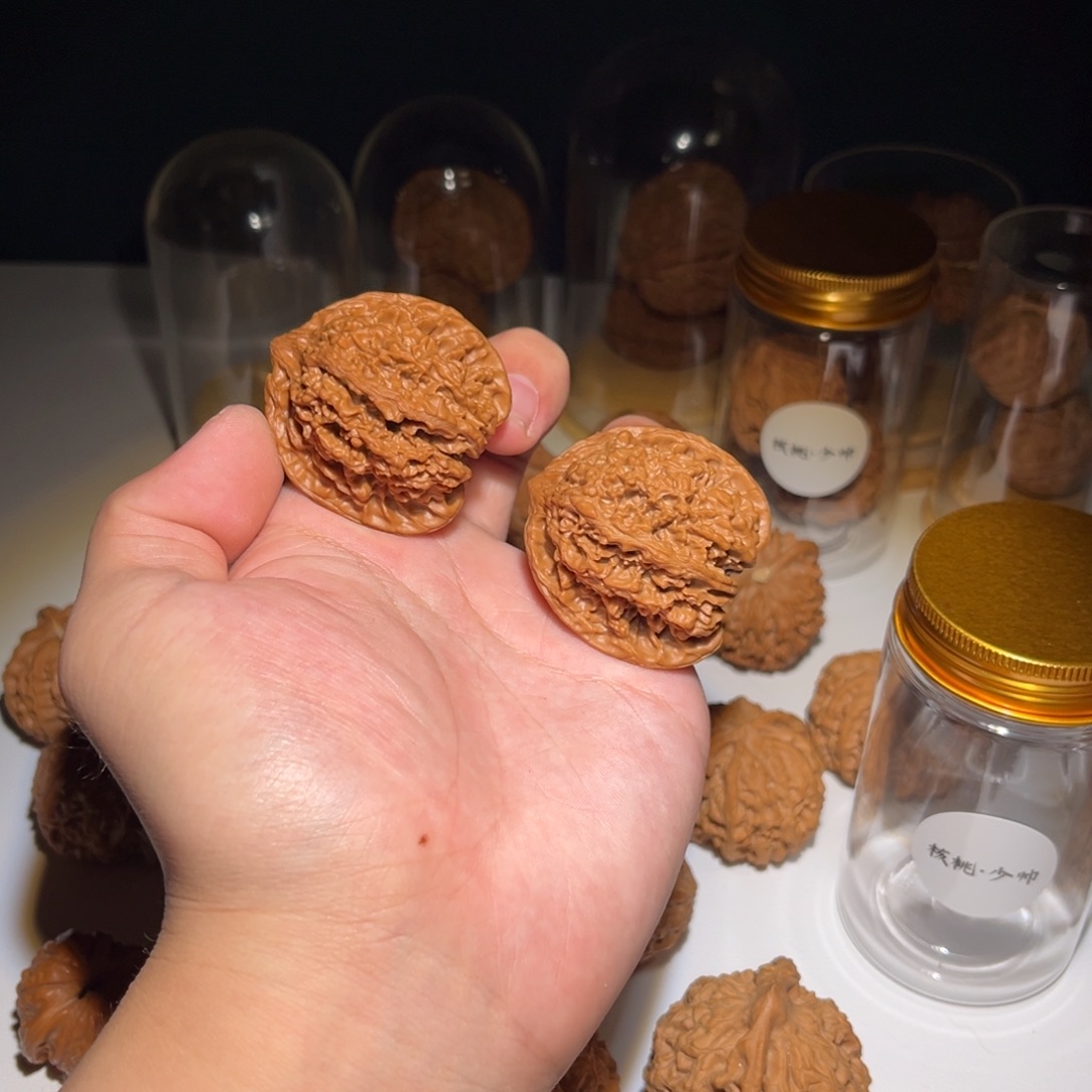 邹***邹43全品满天星核桃核桃