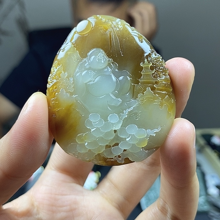 老***糊和田玉未镶嵌挂件