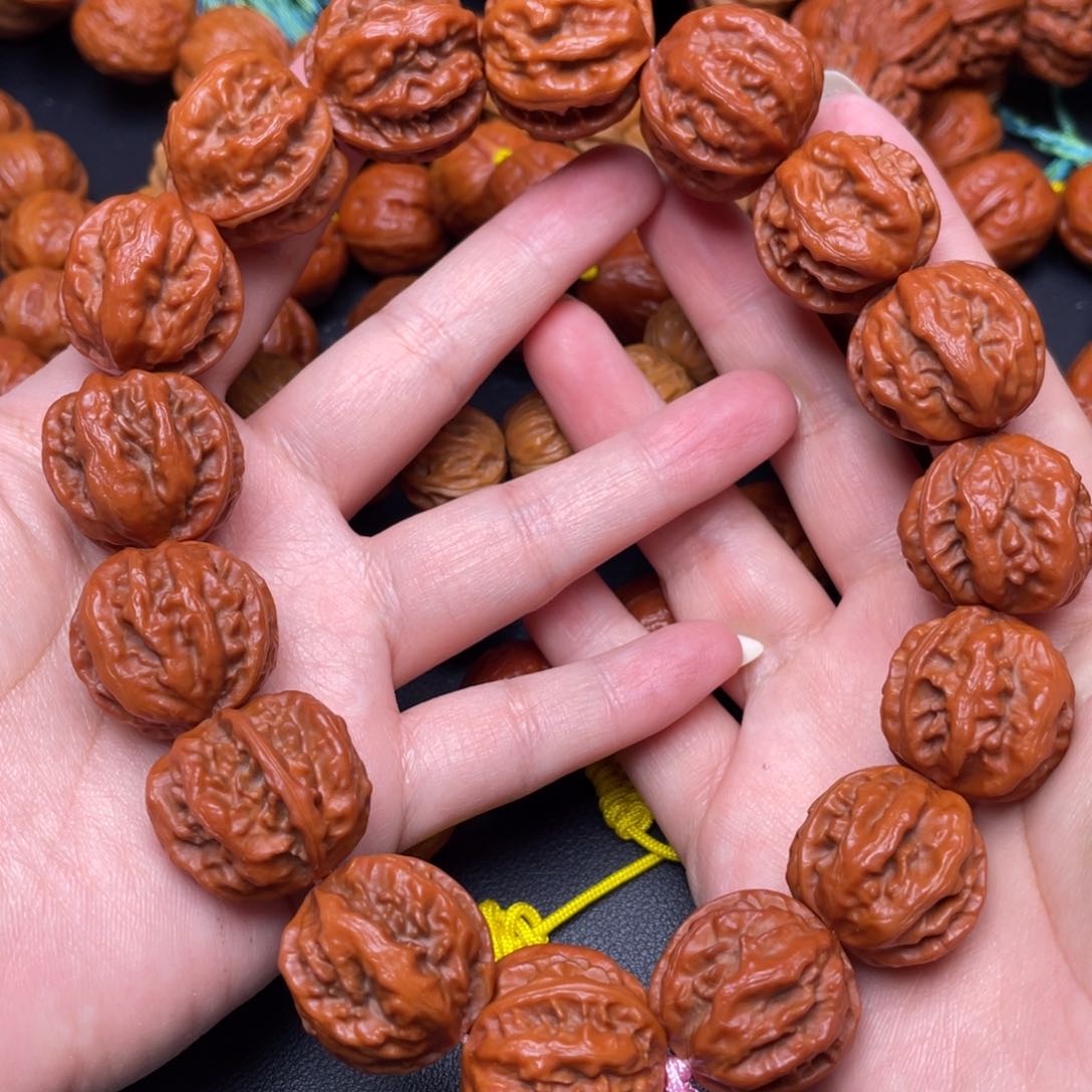 文玩核桃手串龙脊八棱手持