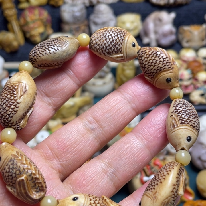 木手串鹿角雕刻年年有鱼