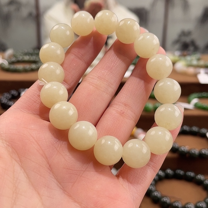 和田玉未镶嵌手链