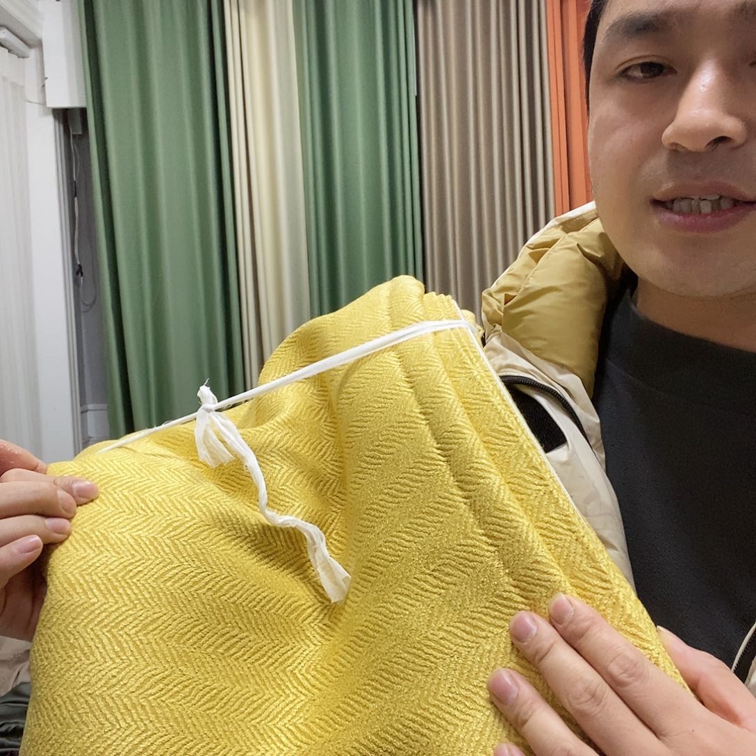 涤纶希*人字纹黄色5米对开打