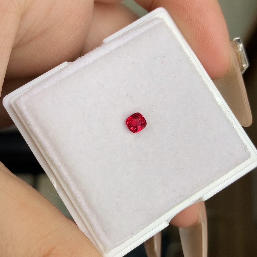 尖晶石裸石未镶嵌天然绝地武士尖晶石裸石福利