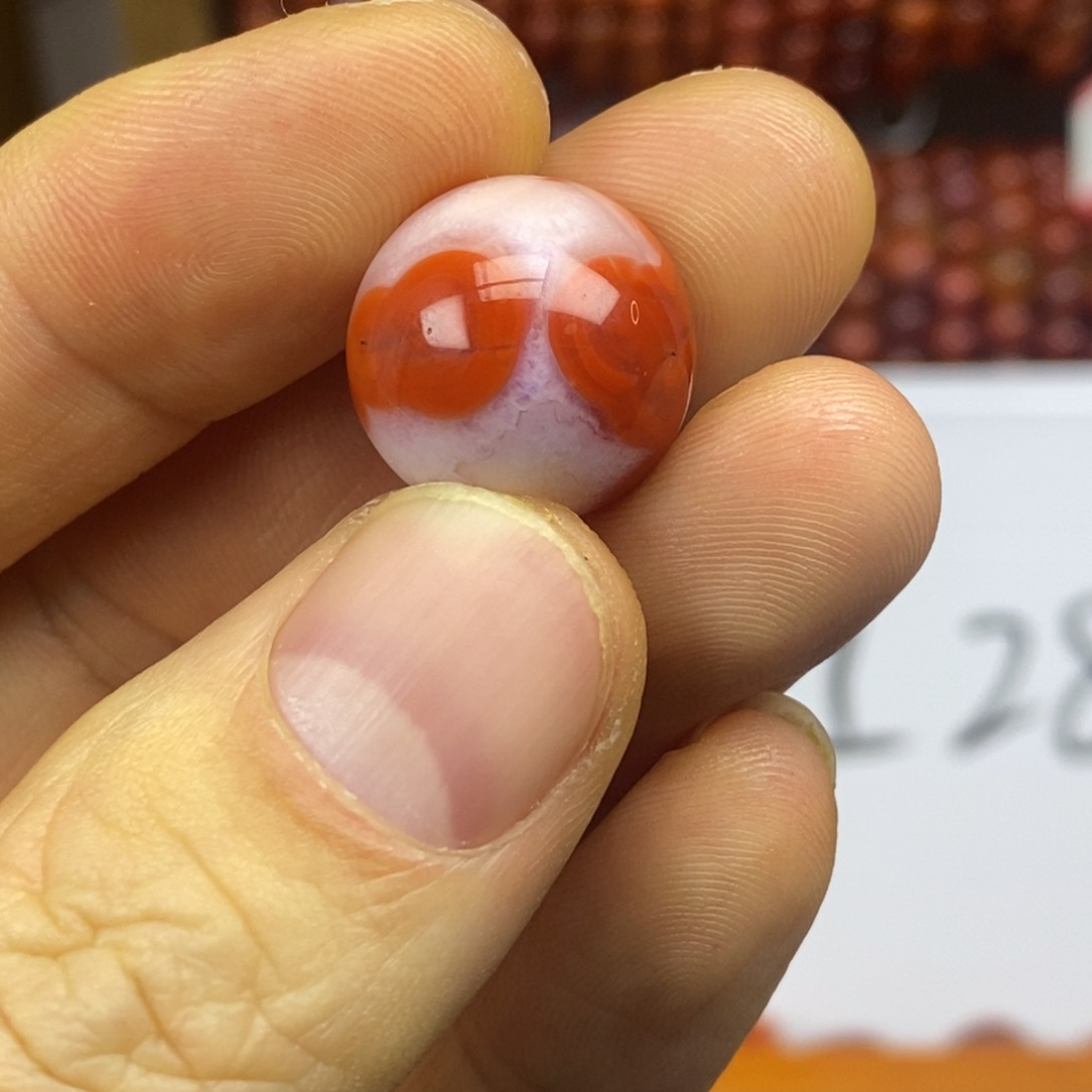 南红玛瑙未镶嵌手链