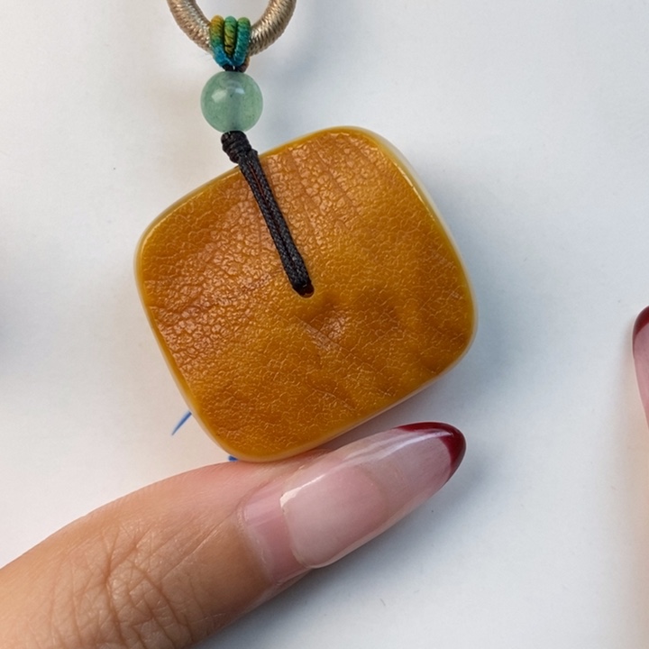 定制琥珀未镶嵌琥珀