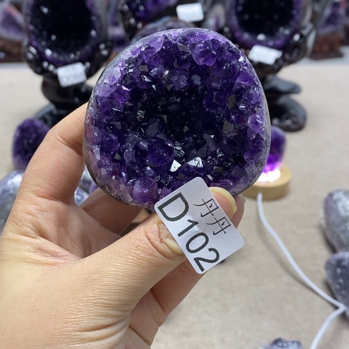 水晶大型摆件（非配饰）未镶嵌