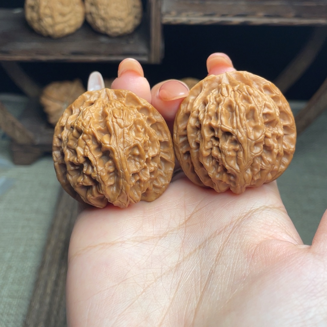 文玩核桃吊坠苹果园40 全品打底精配毕业红皮