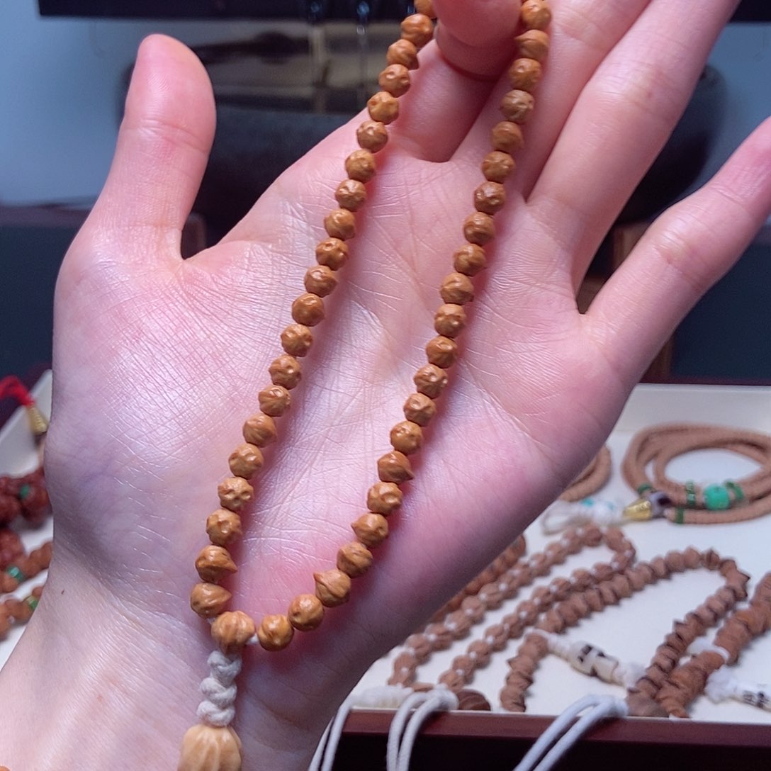 柏香籽/百香籽吊坠68.8