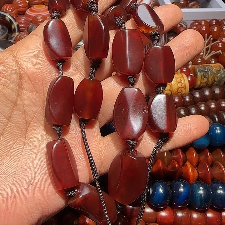 ****玛瑙/玉髓未镶嵌颈饰