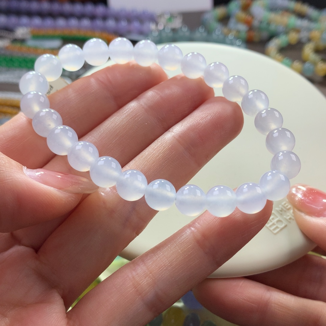 翡翠手链未镶嵌木那白胶卡7.5