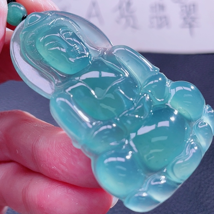 翡翠颈饰未镶嵌99999999