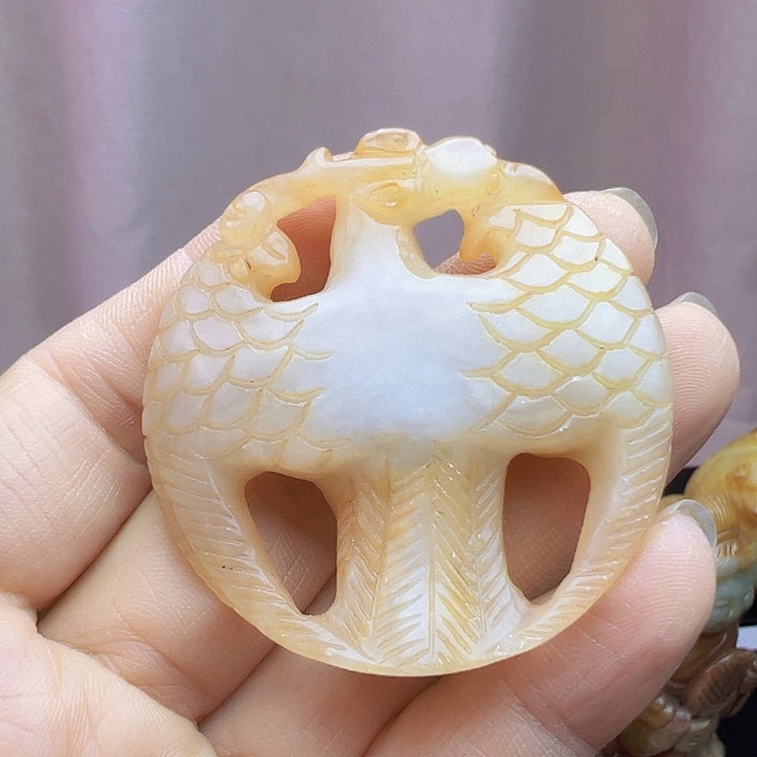 颈饰未镶嵌和田玉