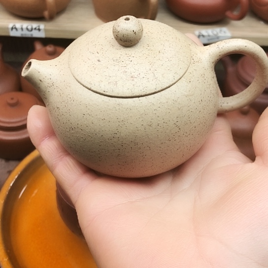 茶壶紫砂白段西施180豪升左右瑕疵