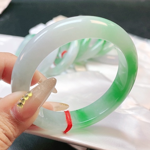 未镶嵌手镯翡翠2944