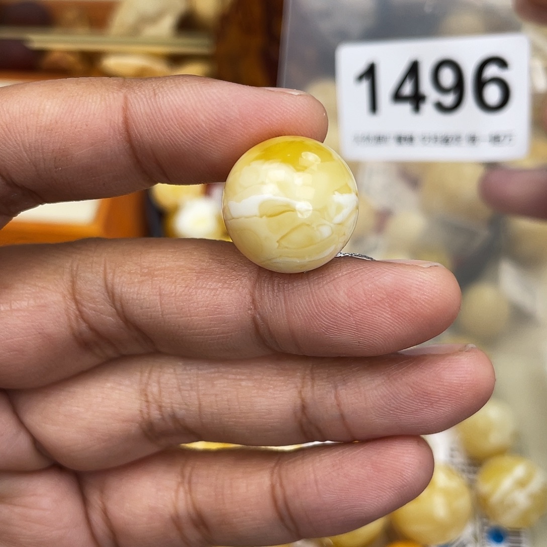 、***2蜜蜡未镶嵌珠宝奇石17.8