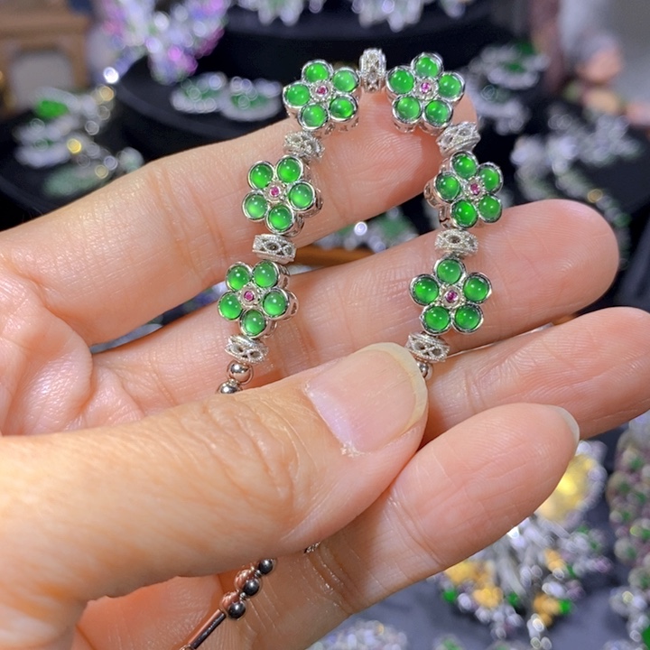 翡翠戒指银S925镶嵌天然翡翠