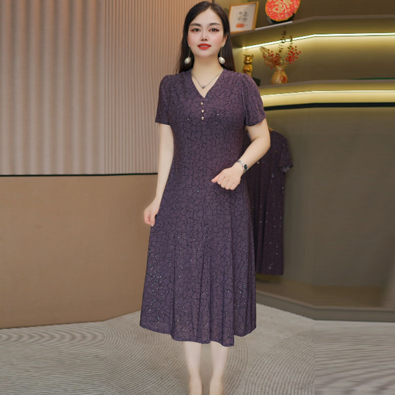 中年妈妈夏装短袖连衣裙2025新款洋气中老年女装时尚大码高贵裙子