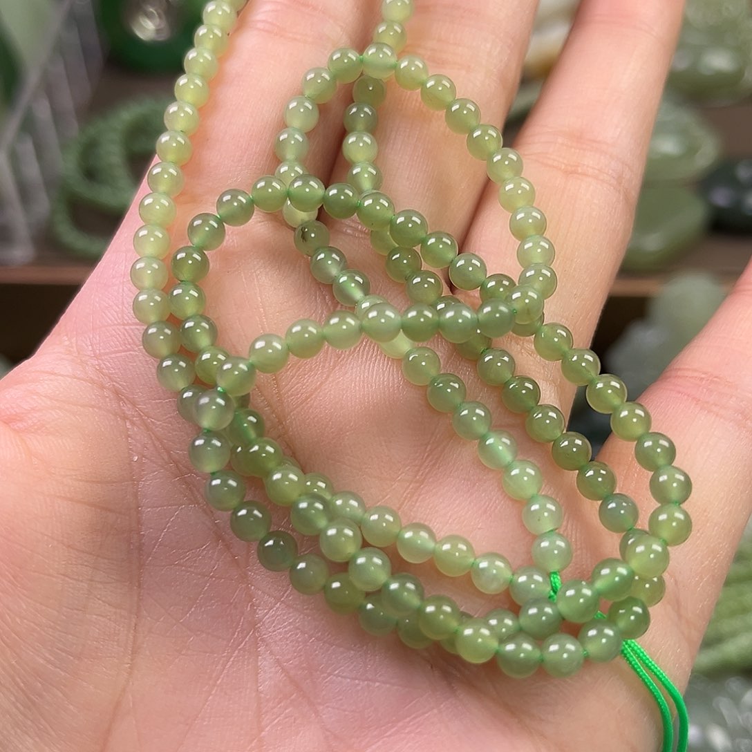 和田玉未镶嵌手镯柚**丫