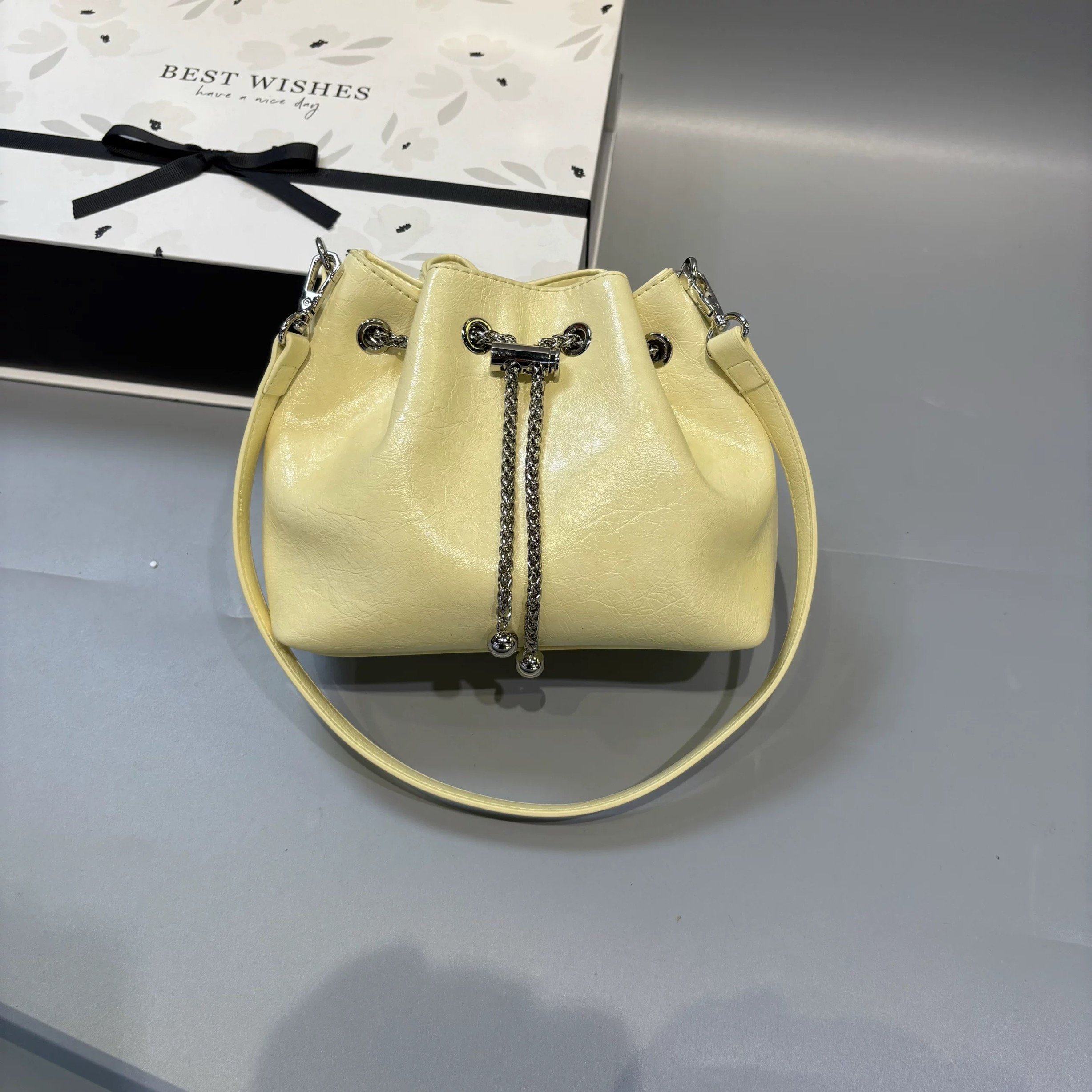 【工厂直销】5708新款时尚简约手提单肩斜跨女包