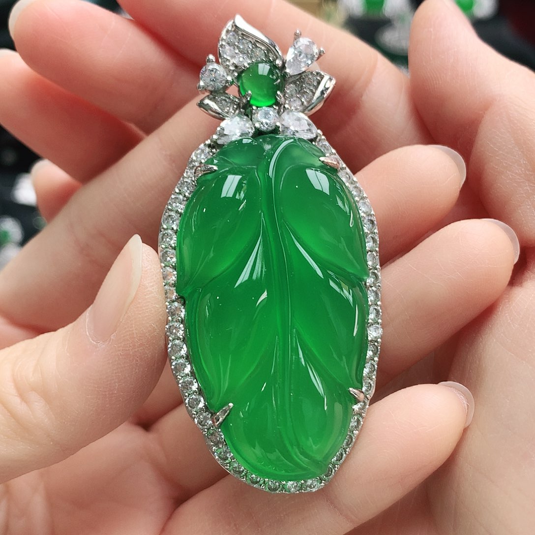 玛瑙/玉髓吊坠银S925镶嵌