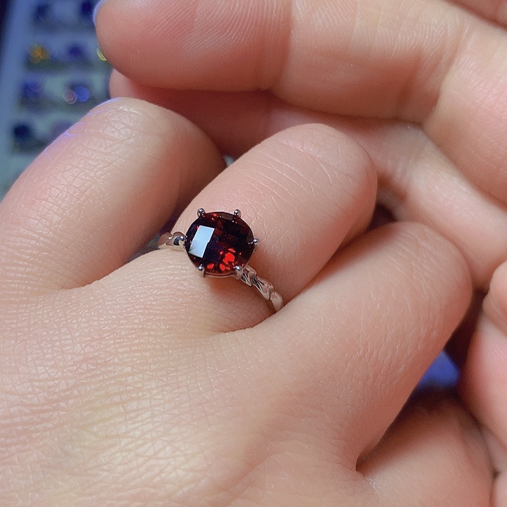 石榴石戒指银S925镶嵌帕*熊