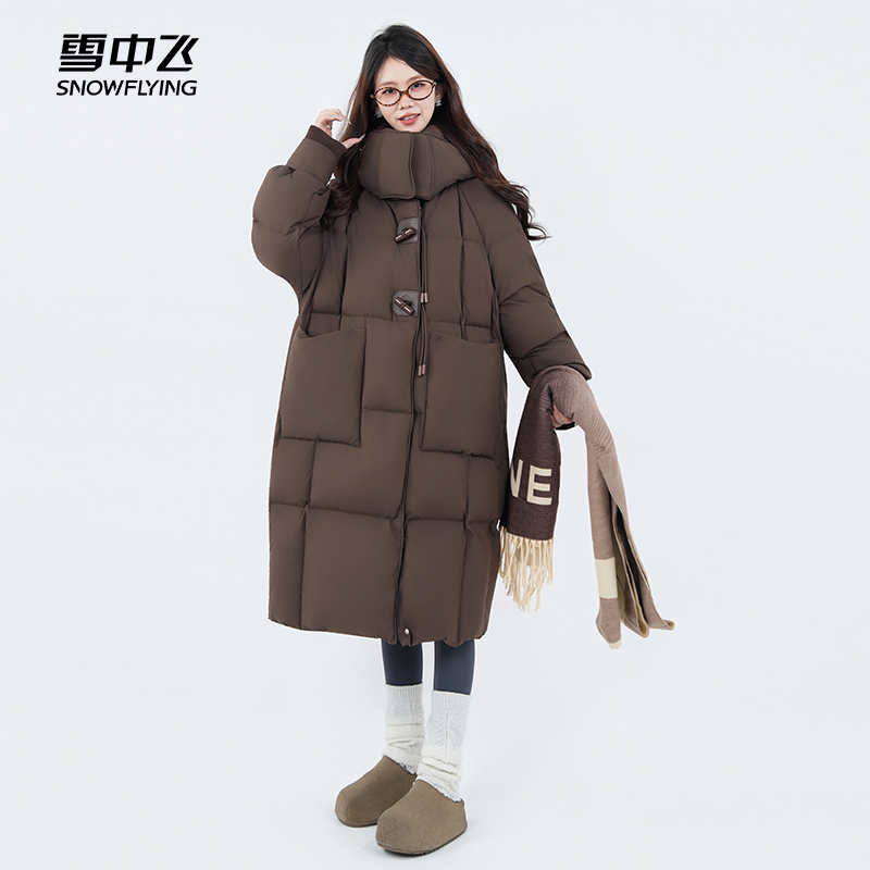 雪中飞2025新款女中冬季长款加厚时尚连帽保暖羽绒服外套33137
