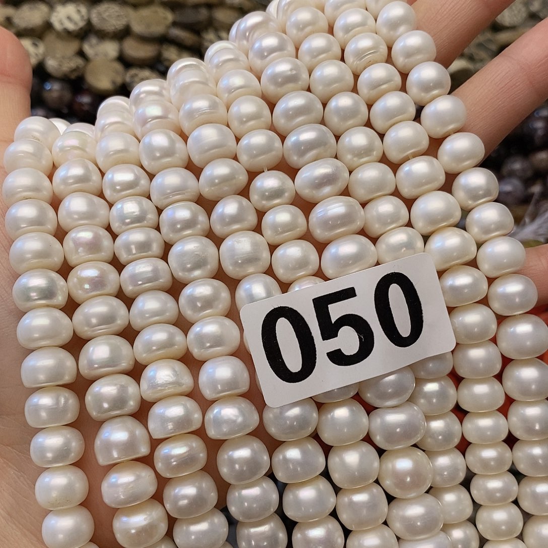 玛瑙/玉髓未镶嵌珠宝半成品卡十左右馒头珍珠一条