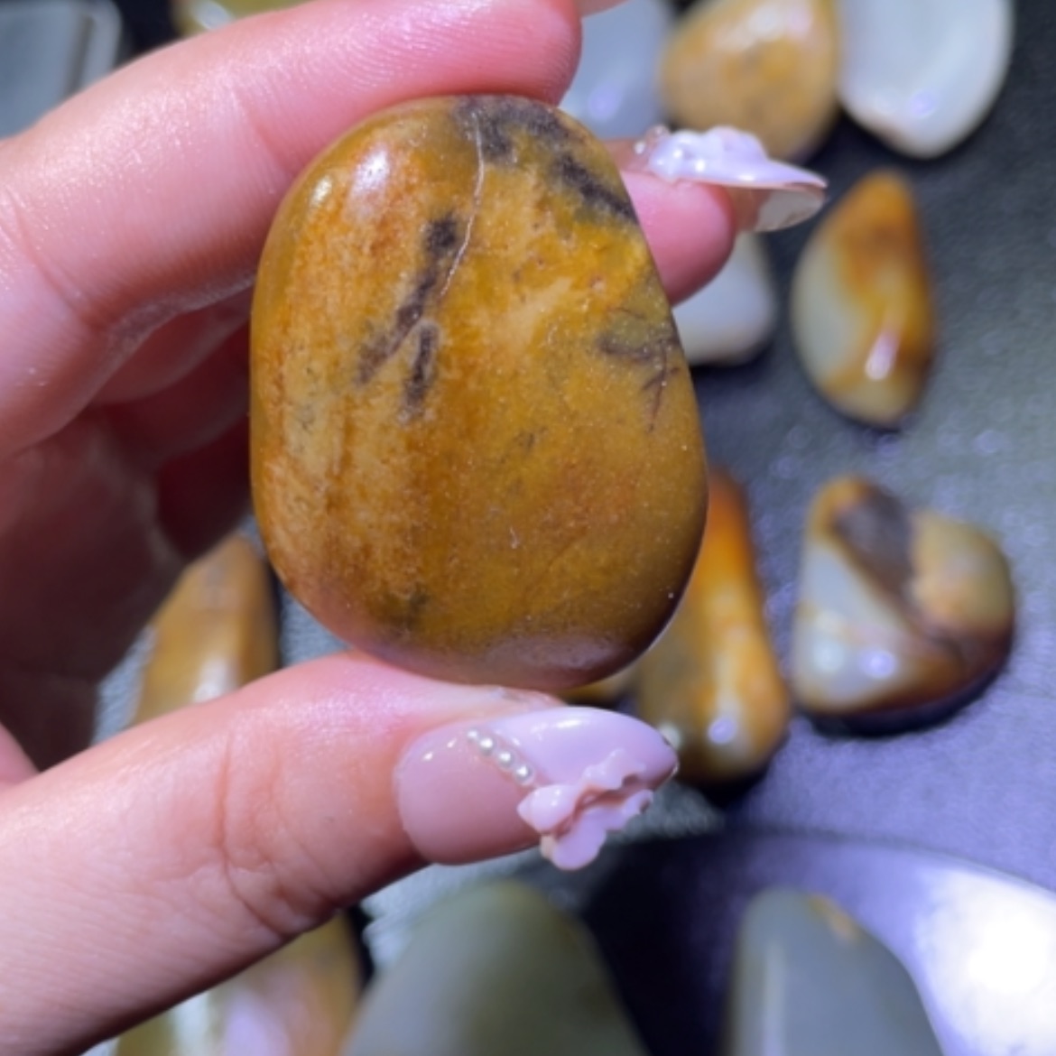 【闪购商品】颈饰未镶嵌和田玉石*