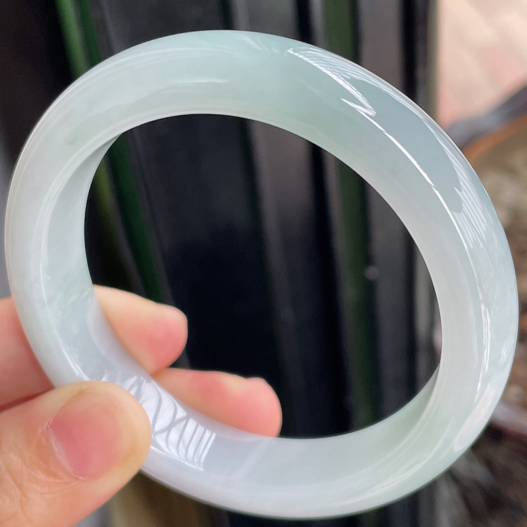 1914缅甸天然A货翡翠手镯55圈冰润浅绿宽边手镯时尚百搭少女款