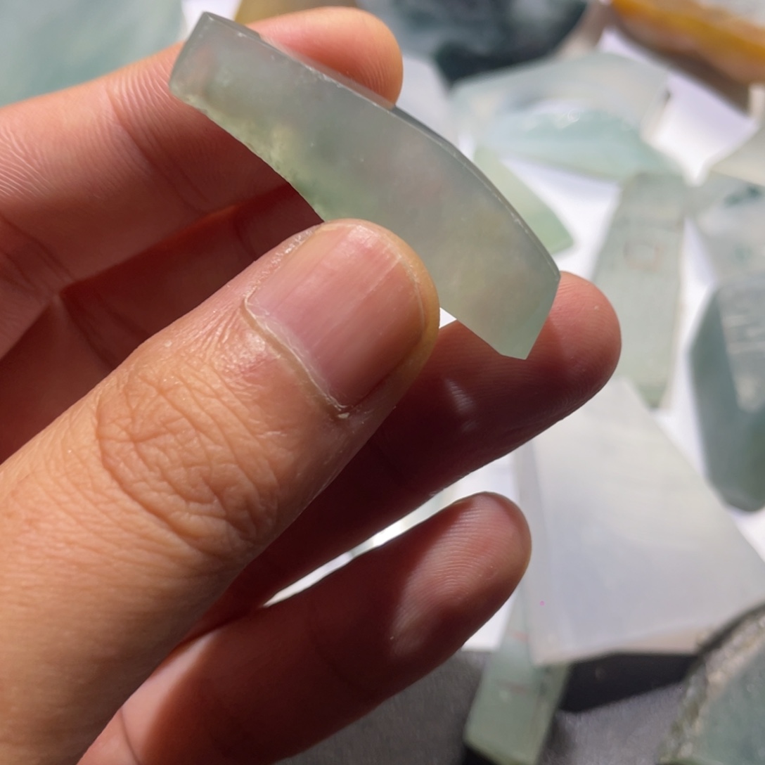 定制翡翠未镶嵌定制翡翠未镶嵌不包工