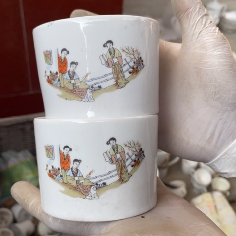 摆件陶瓷摆件工艺品。 
