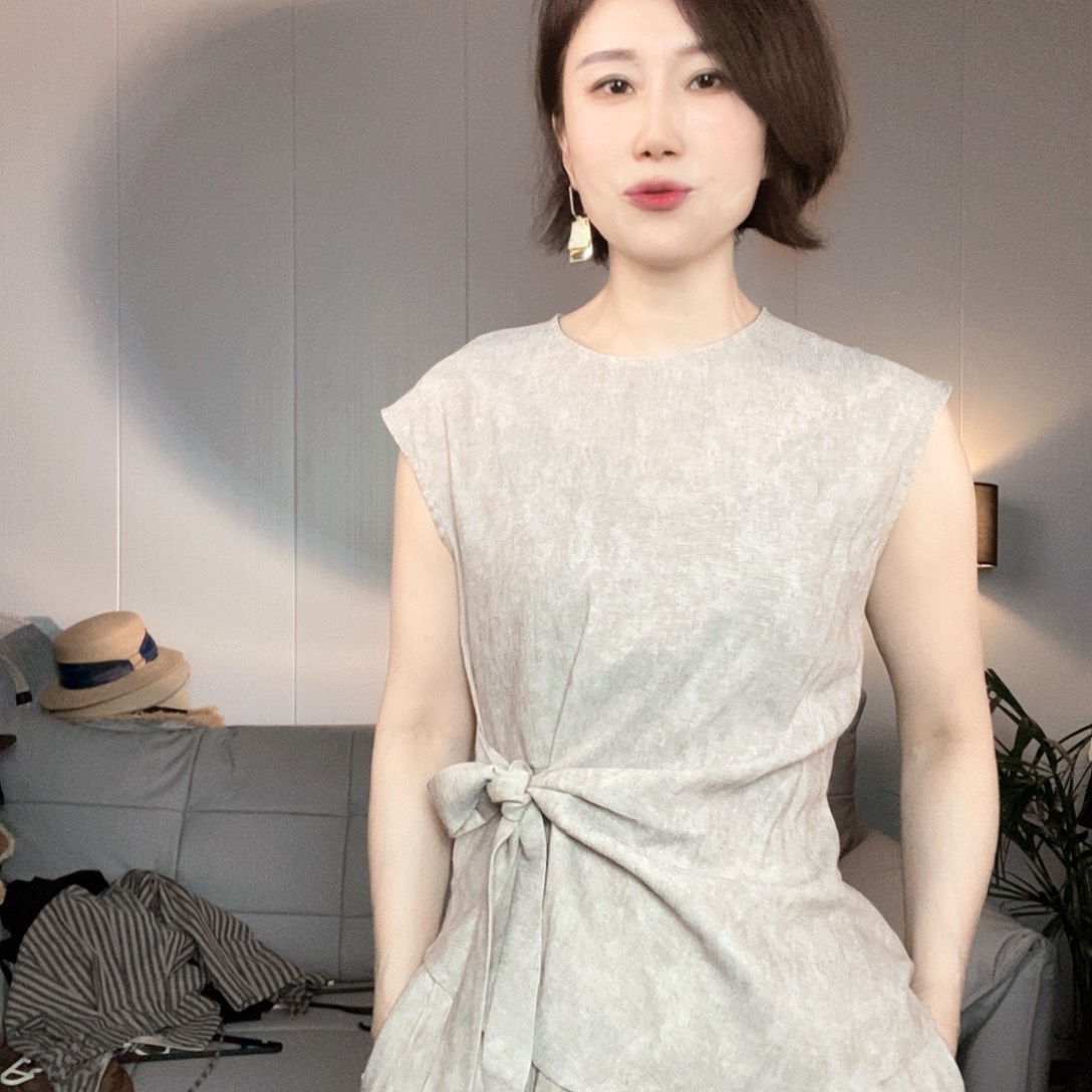 含亚麻套装去拍吧