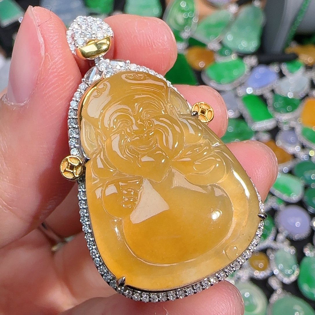 翡翠颈饰18K金镶嵌高冰冰黄财神