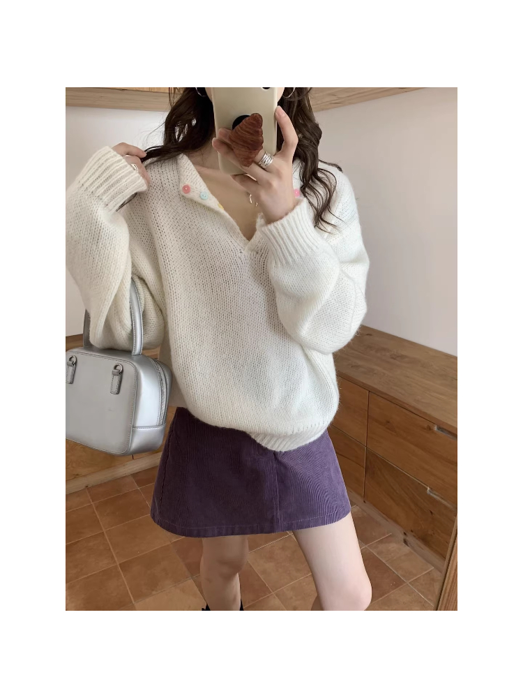 小众设计感半开V领彩扣套头森系毛衣女秋冬软糯宽松百搭针织上衣