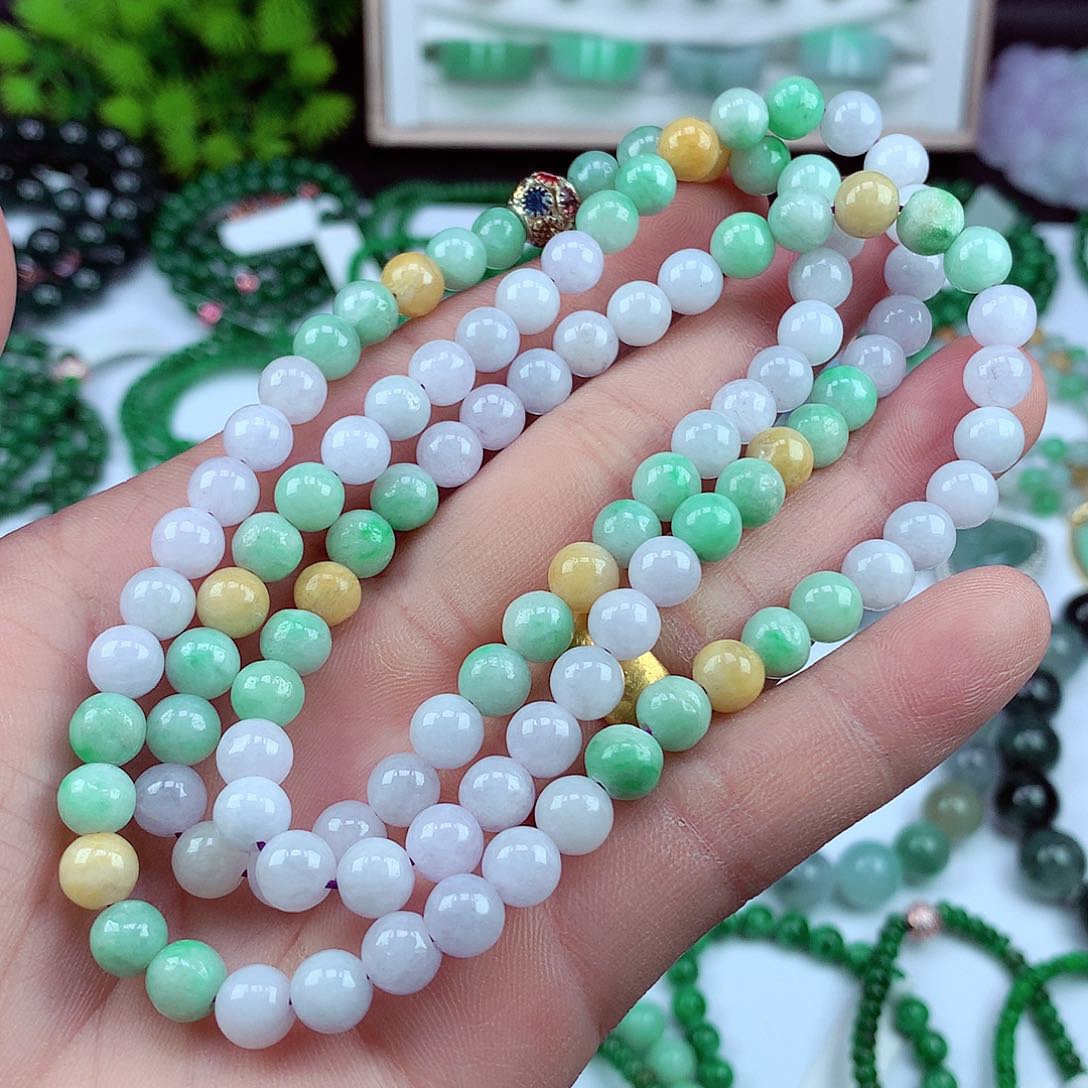 翡翠颈饰未镶嵌项链