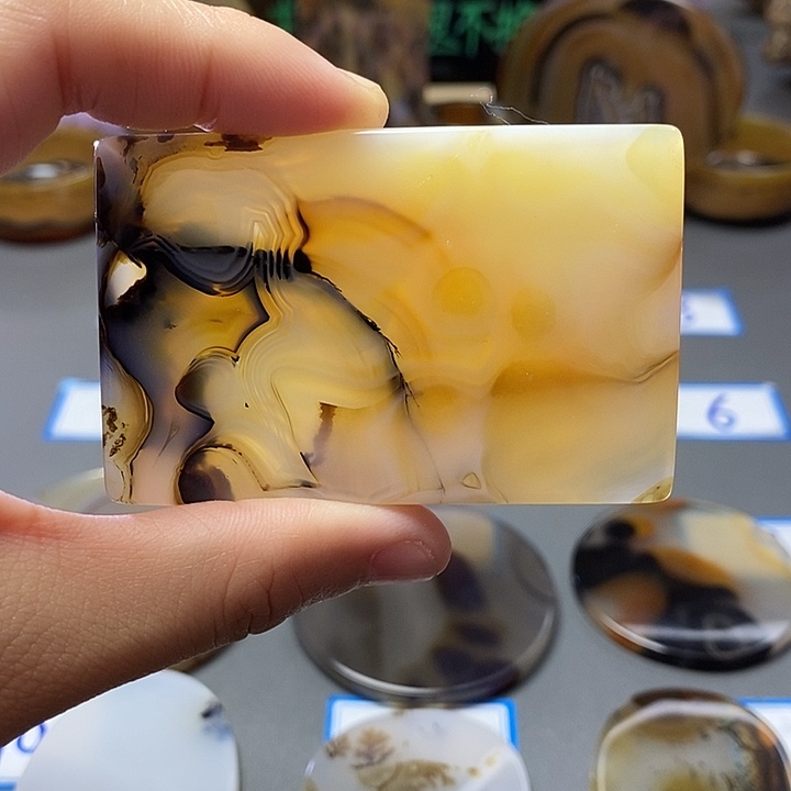 玛瑙/玉髓未镶嵌珠宝半成品119