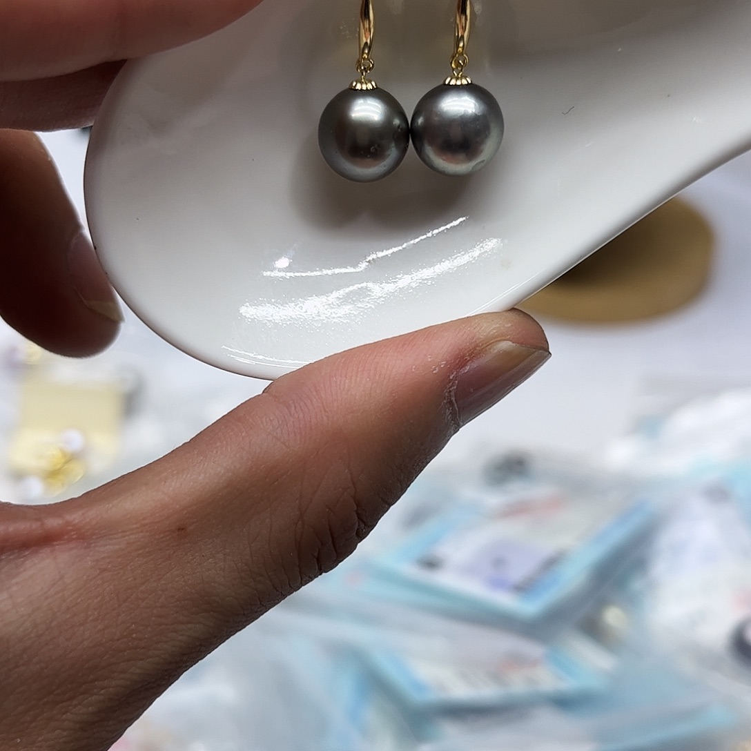 耳饰海水珍珠18K金镶嵌