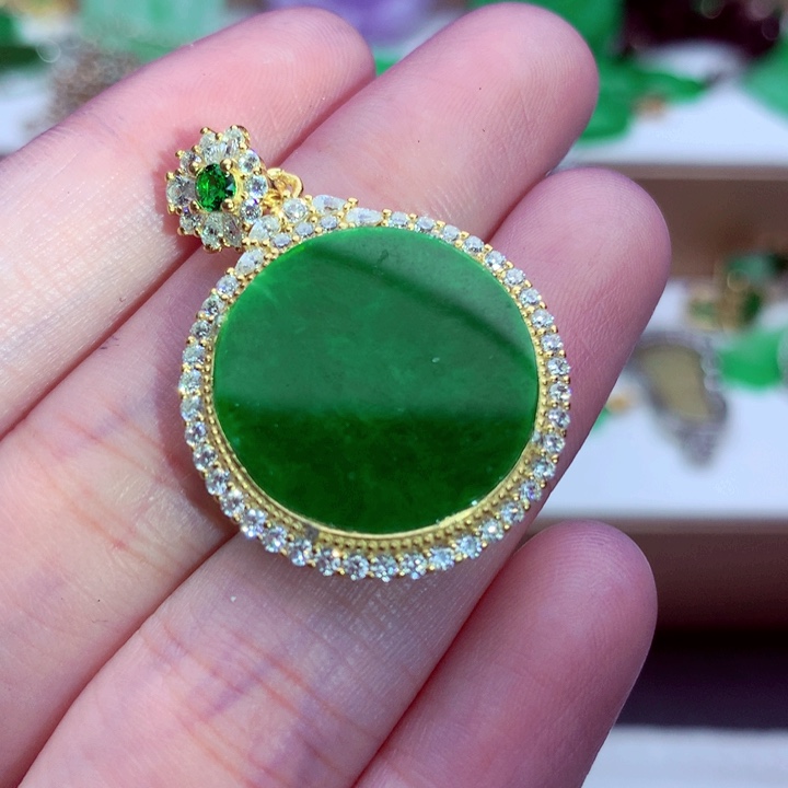 翡翠未镶嵌吊坠(不含链)