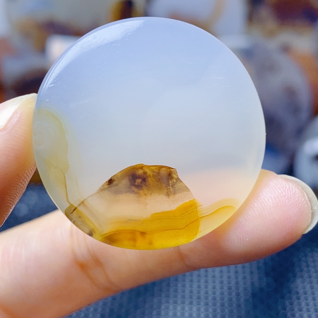 玛瑙/玉髓未镶嵌珠宝奇石