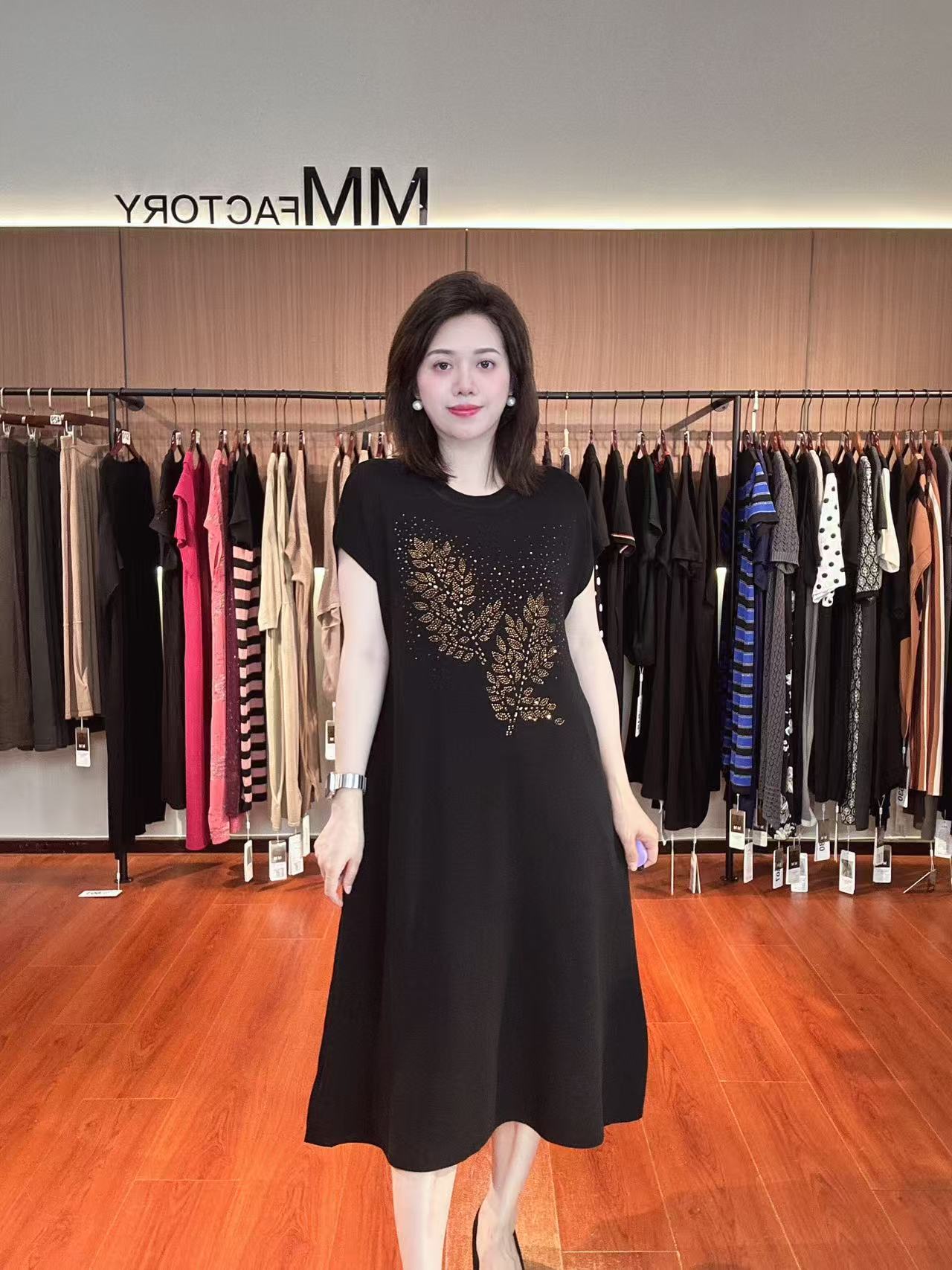 658 MM factory慵懒风短袖夏季轻奢显瘦休闲气质连衣裙