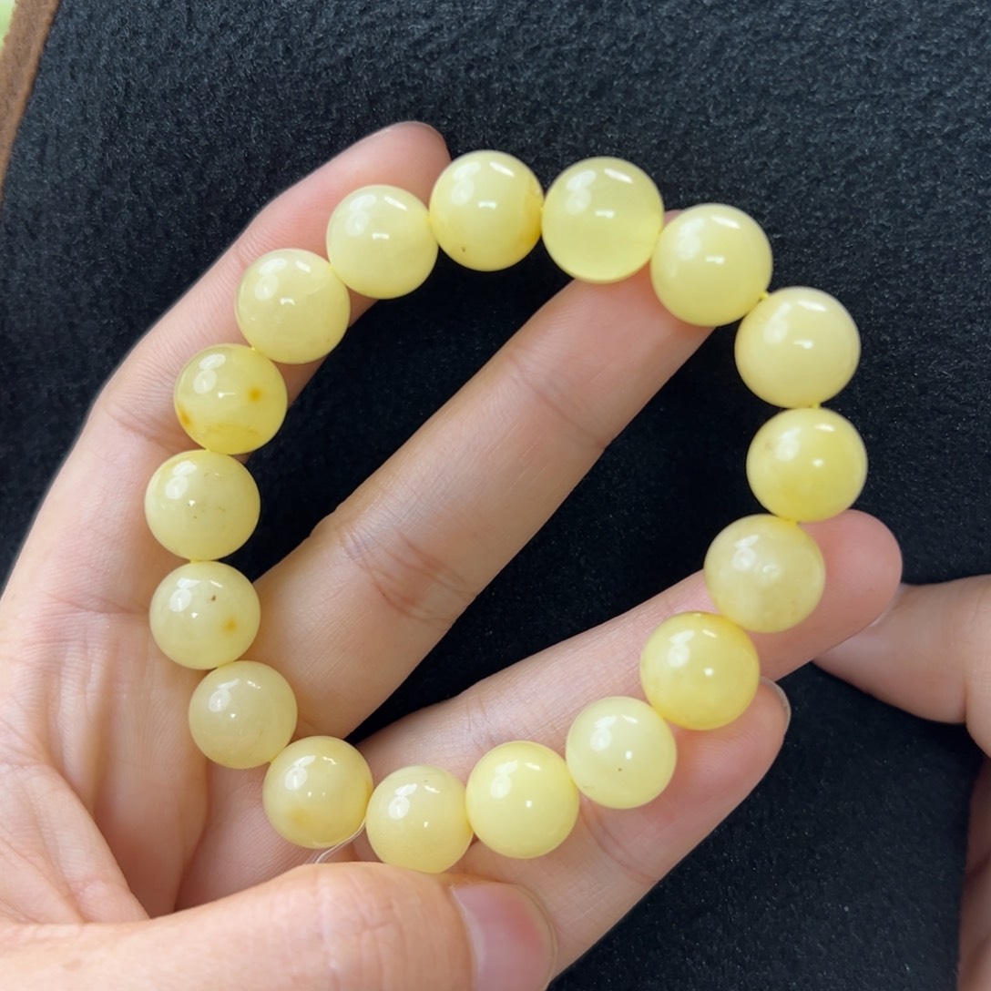 未镶嵌琥珀珠宝奇石