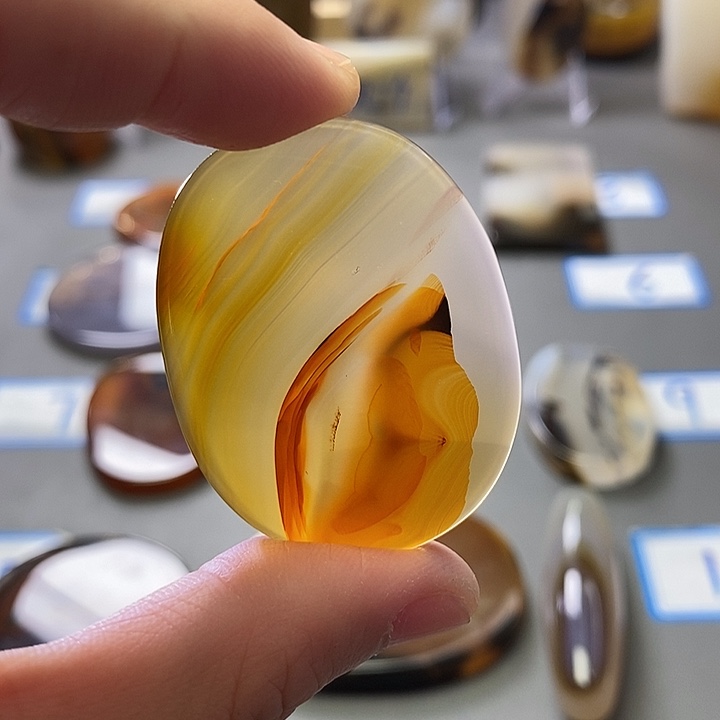 玛瑙/玉髓未镶嵌珠宝半成品158